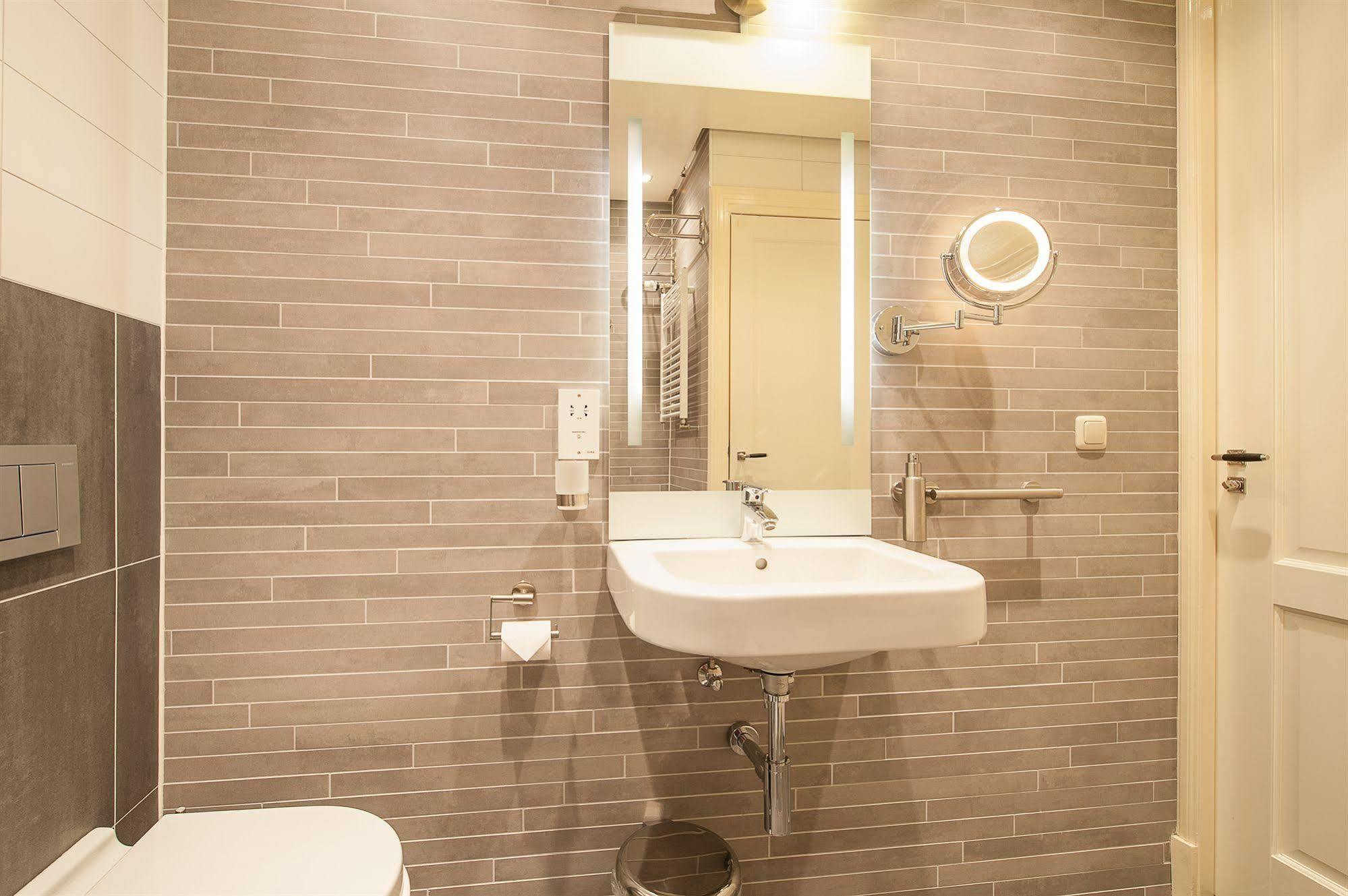 Short Stay Group Dapper Market Serviced Apartments Amsterdam Eksteriør bilde